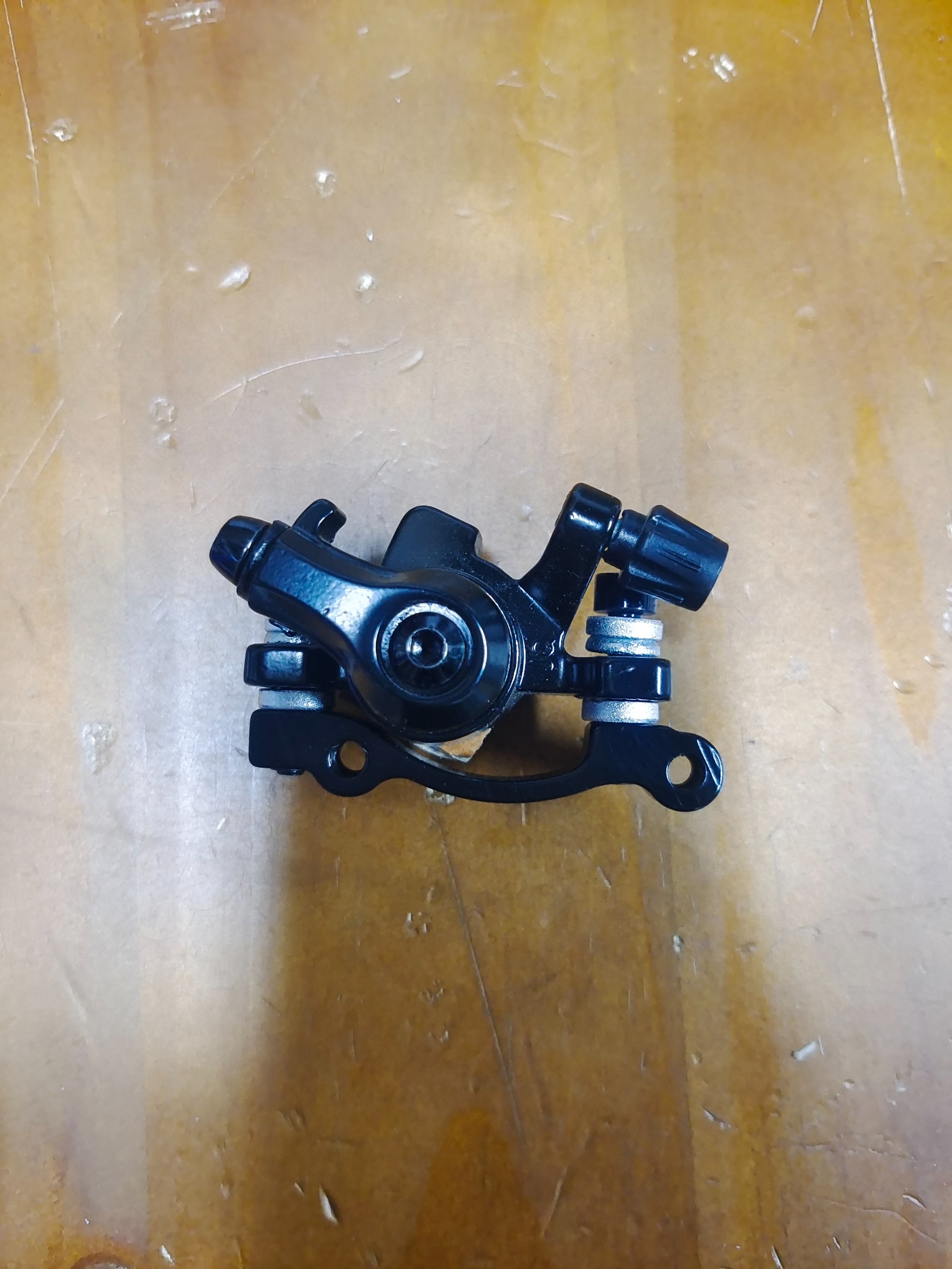 G3 Сиденье дискового тормоза (правая входная линия)