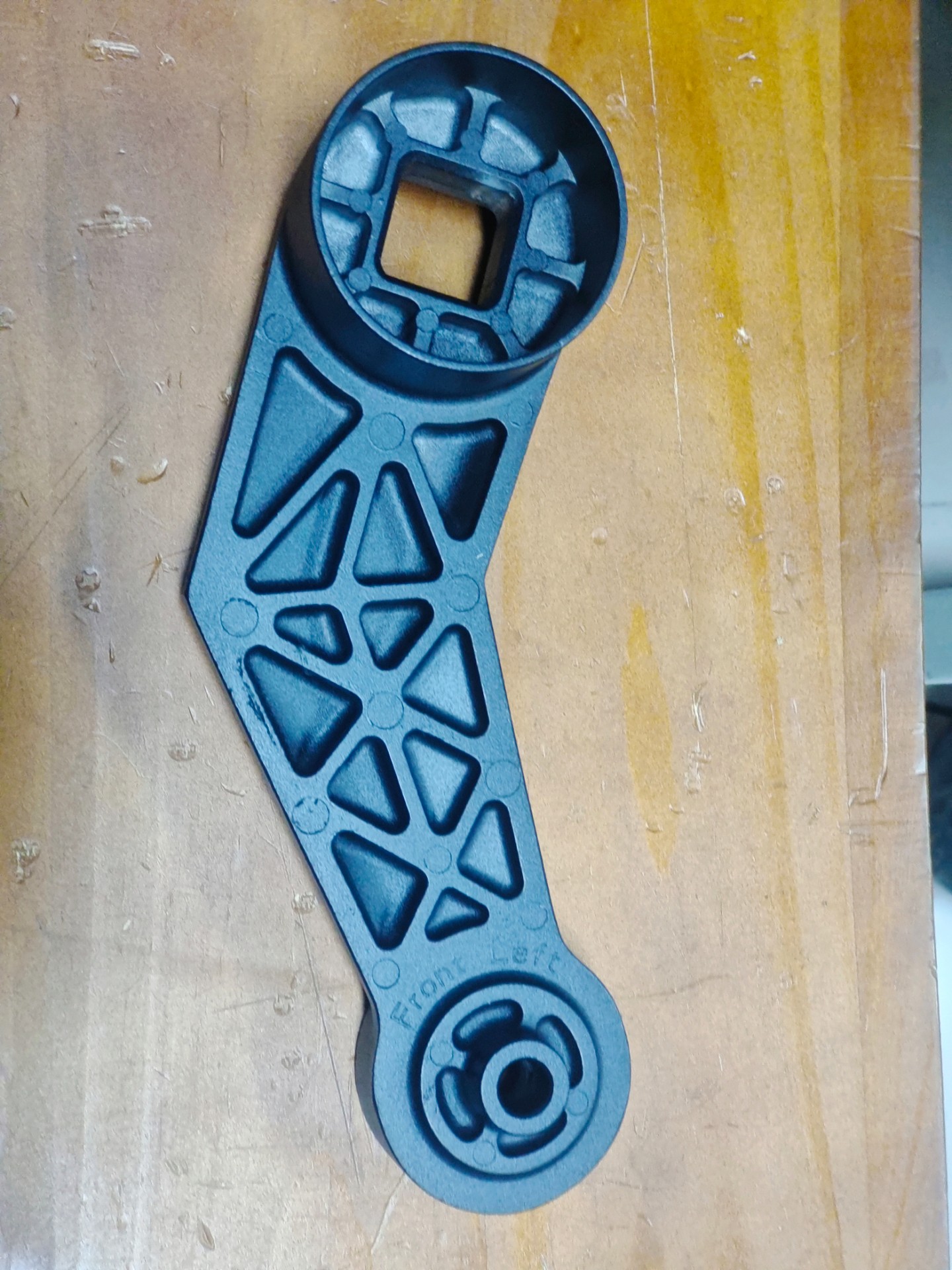 G3 Переднее коромысло - левое